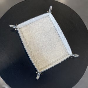 Vide-poche en poil de vache grise